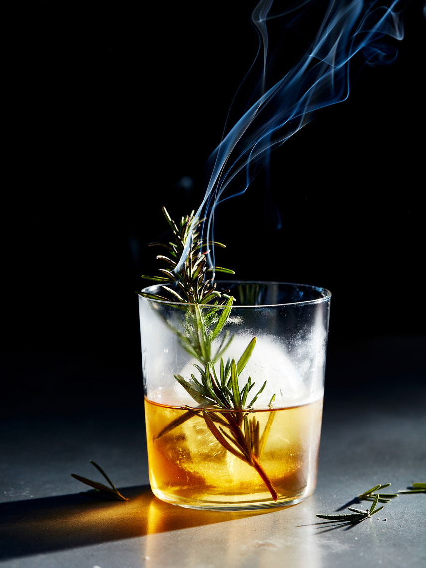 20180106_Rosemary-Smoked-Bourbon_Cocktail_38